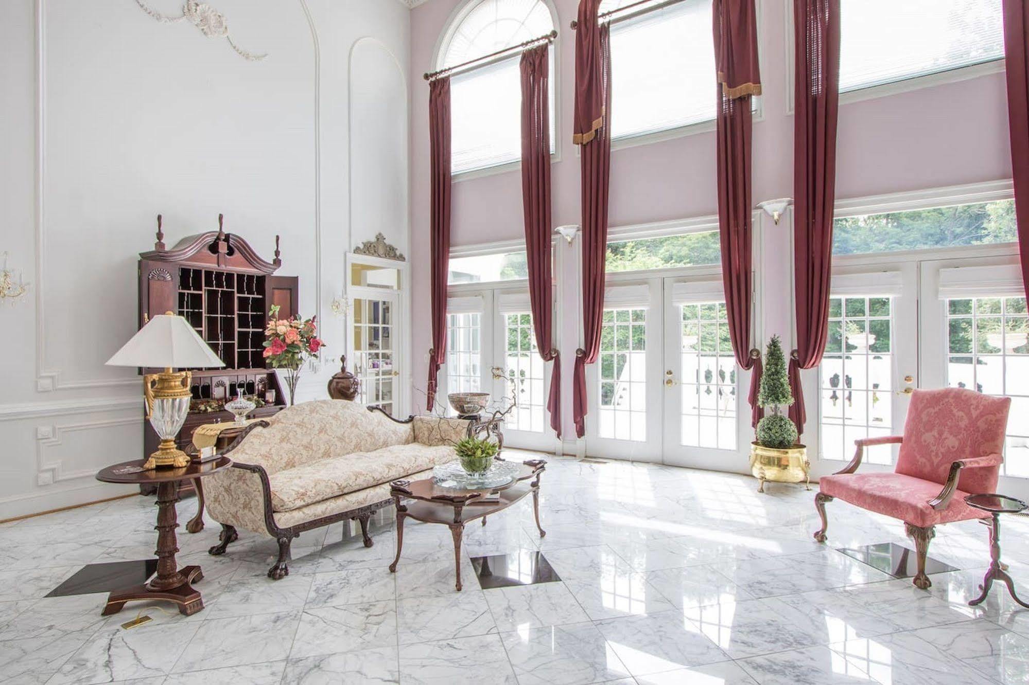 Rosewood Manor Bed & Breakfast 포트토바코 외부 사진